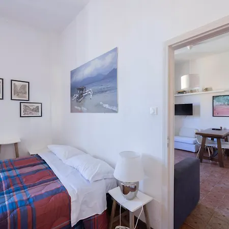 Apartment Santo Stefano, By Short Holidays Bologna