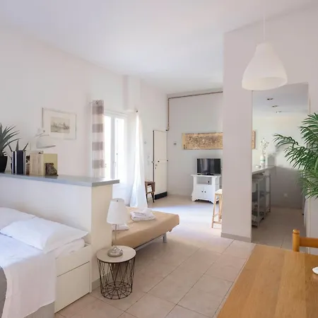 Apartment Santo Stefano, By Short Holidays Bologna
