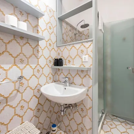 Apartment Santo Stefano, By Short Holidays